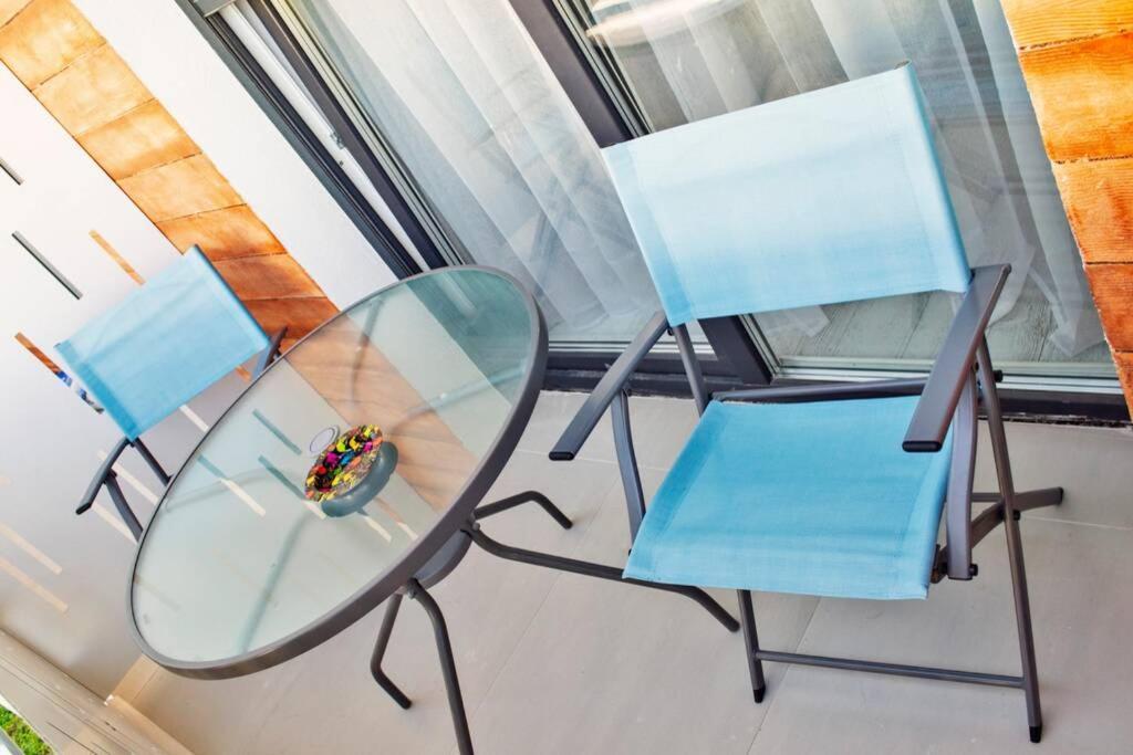 Dream Apartment+Parcare Gratuita Oradea Exterior photo